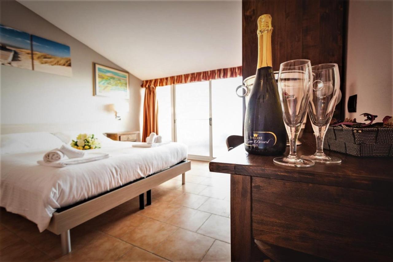 Hotel Villa Paradiso 利帕贝拉 外观 照片