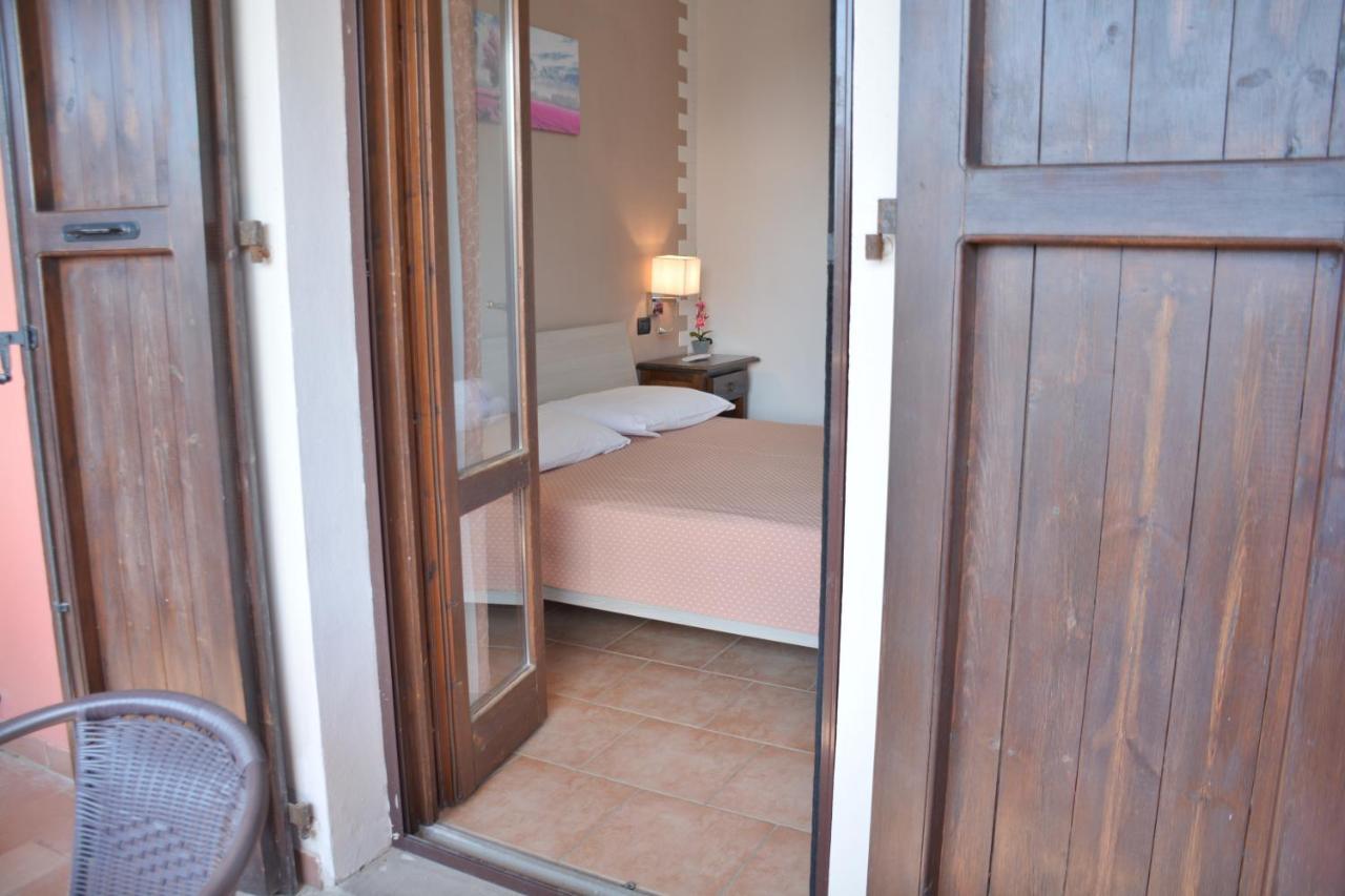 Hotel Villa Paradiso 利帕贝拉 外观 照片